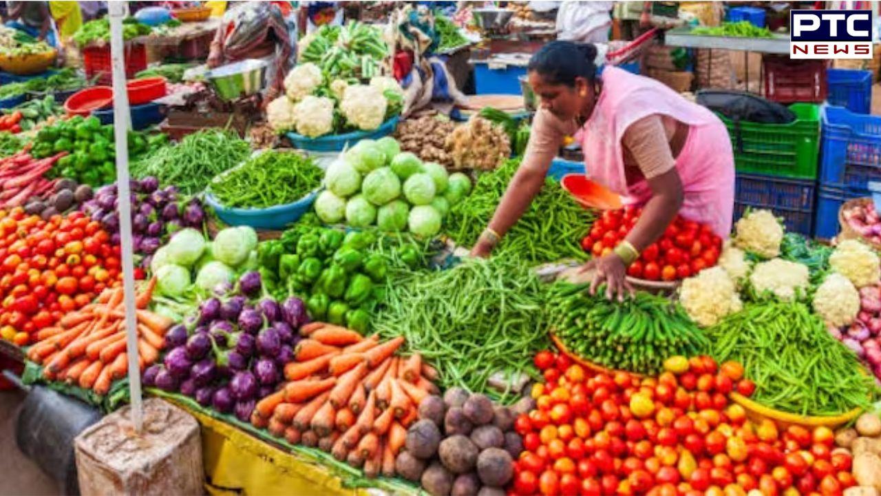 Price Hike: ਆਲੂ, ਪਿਆਜ਼, ਟਮਾਟਰ ਨੇ ਵਧਾਈ ਮਹਿੰਗਾਈ, ਪਿਛਲੇ ਇਕ ਸਾਲ ‘ਚ 81 ਫੀਸਦੀ ਵਧੀਆਂ ਕੀਮਤਾਂ