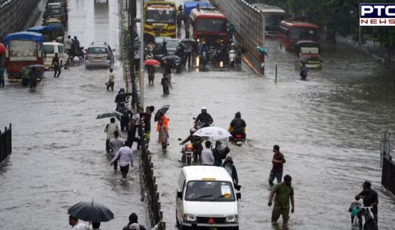 Mumbai rain update: Heavy rains bring Mumbai to a standstill; several trains and flights hit, schools shut for safety