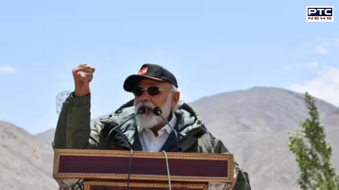 Kargil Vijay Diwas: PM Modi pays tribute at Kargil War Memorial on 25th anniversary of Vijay Diwas