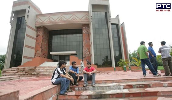 IIM Calcutta alerts students to beware of fake CAT 2024 websites