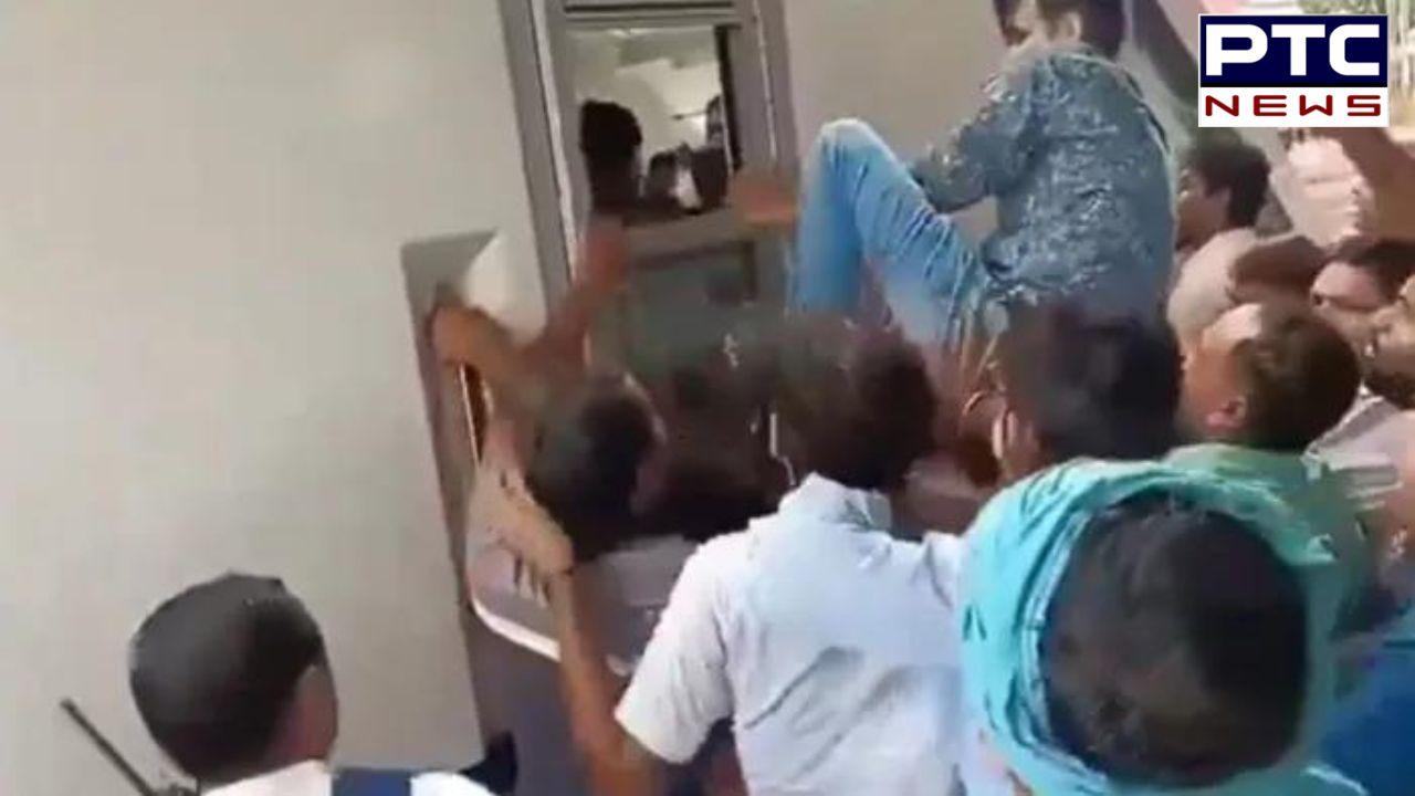 Railway Employees Fight : Vande Bharat Express Train ਚਲਾਉਣ ਨੂੰ ਲੈ ਕੇ ਰੇਲਵੇ ਕਰਮਚਾਰੀ ਆਪਸ ’ਚ ਭਿੜੇ; ਲੋਕੋ ਪਾਇਲਟ ਤੇ ਗਾਰਡ ਨੂੰ ਵੀ ਕੁੱਟਿਆ